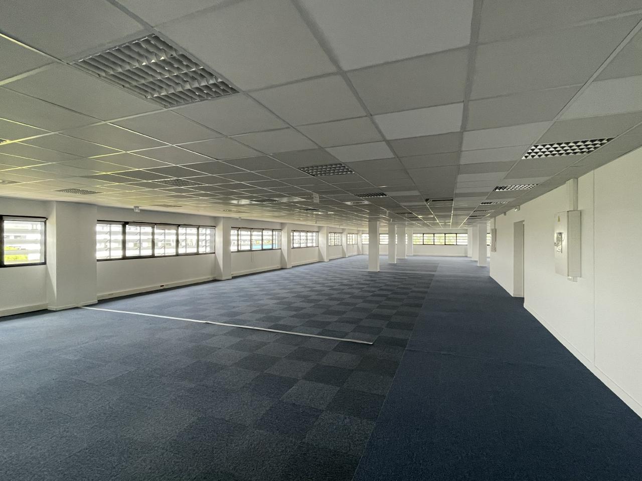 Bureau Montpellier 1240m² Location bureau Montpellier Hérault OLBUR2200645 10